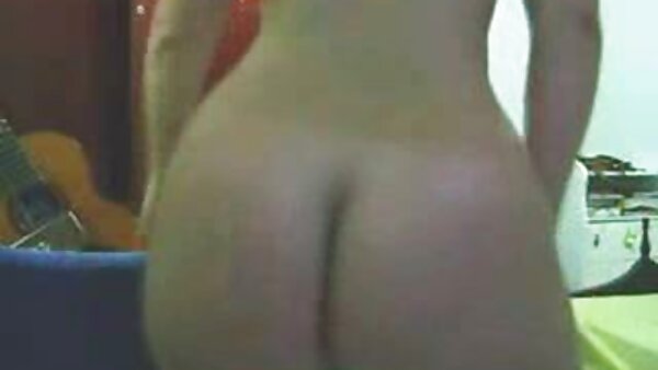 Bimbo Jepun yang tidak pernah puas Sally Yoshino menunggang ayam keras dengan cerita sex melayu makcik memerangnya